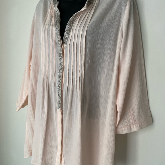Chico’s Size 1 (small 8) Women’s blouse. 100% cotton. - Picture 3 of 14
